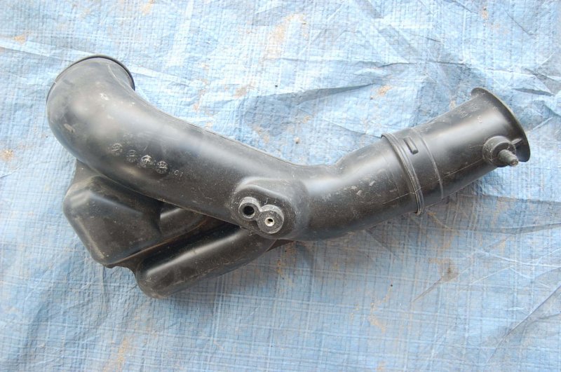 Патрубок воздушного фильтра ACCORD CU8 / TSX 08-14