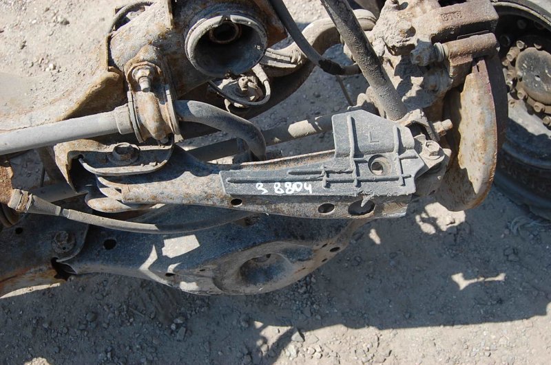 Рычаг задней подвески поперечный нижний задний левый NISSAN MURANO Z50 02-07 Б/У