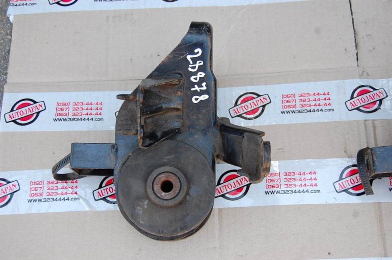 Запчасть подушка двигателя левая MAZDA 626 GE 91-97 GE6T-39-070A Б/У Подушка двигателя левая MAZDA 626 GE 91-97 GE6T-39-070A Б/У