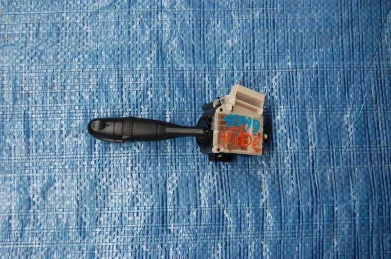 Подрулевой переключатель левый MATRIX 02-08