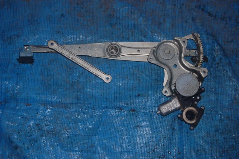 Стеклоподъемник передний правый ES350 06-12