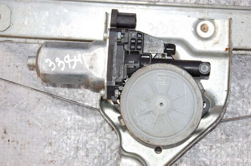 Стеклоподъемник передний правый SUZUKI GRAND VITARA 05-15 Б/У