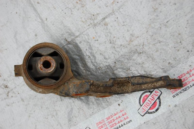 Кронштейн редуктора передний правый GRAND VITARA 05-15