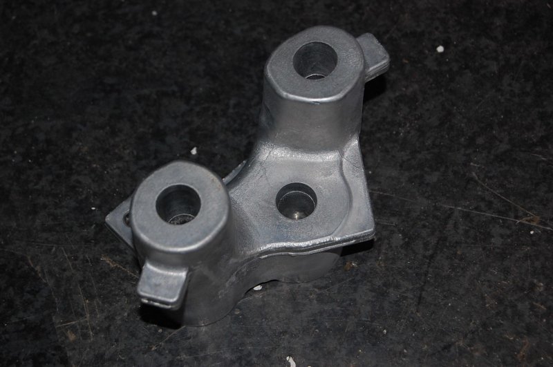 Кронштейн двигателя CX-5 (KE) 11-17