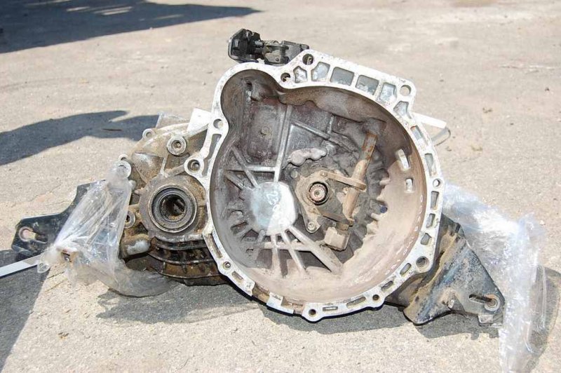 МКПП HYUNDAI TIBURON 01-08 43000-28713 Б/У