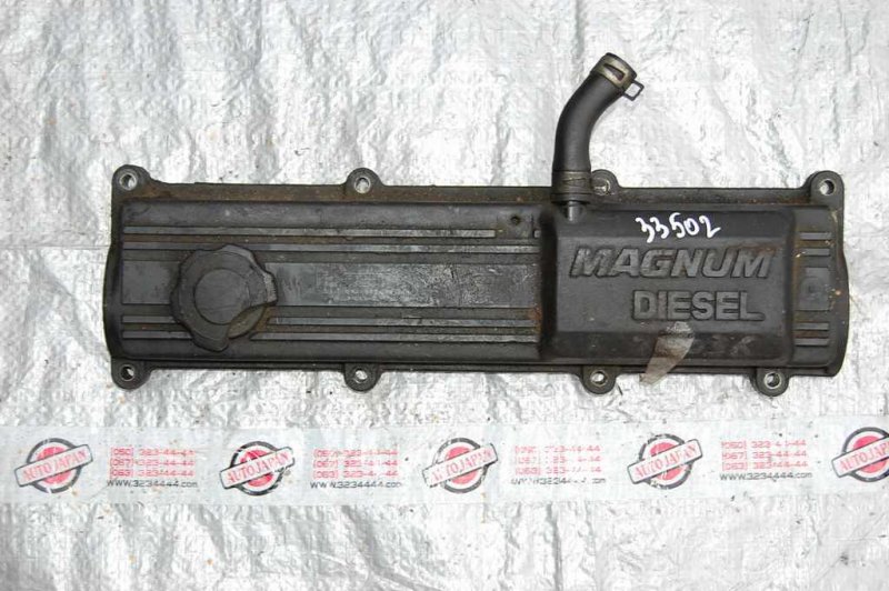 Запчасть крышка клапанная MAZDA E2200 E-SERIES 86-04 R226-10-220B Б/У Крышка клапанная MAZDA E2200 E-SERIES 86-04 R226-10-220B Б/У