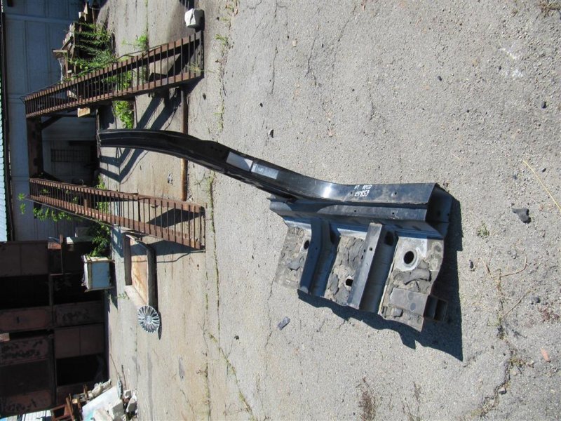 Стойка кузова средняя левая LEXUS ES350 06-12 Стойка кузова средняя левая LEXUS ES350 06-12