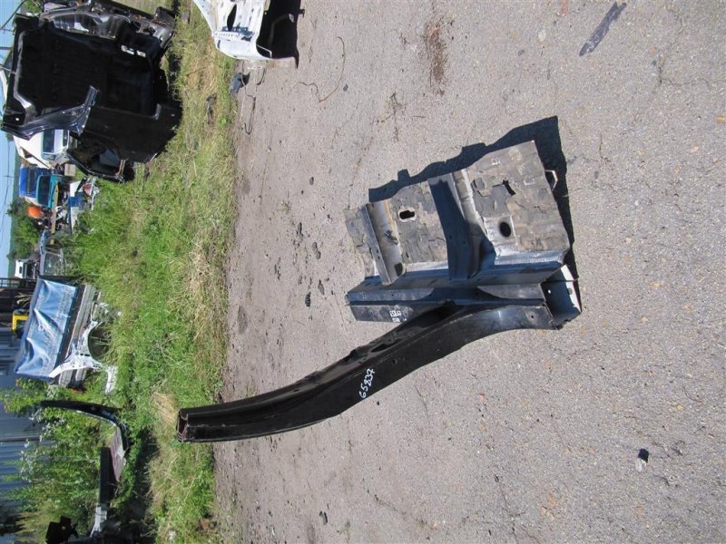 Стойка кузова средняя левая ES350 06-12 Стойка кузова средняя левая ES350 06-12