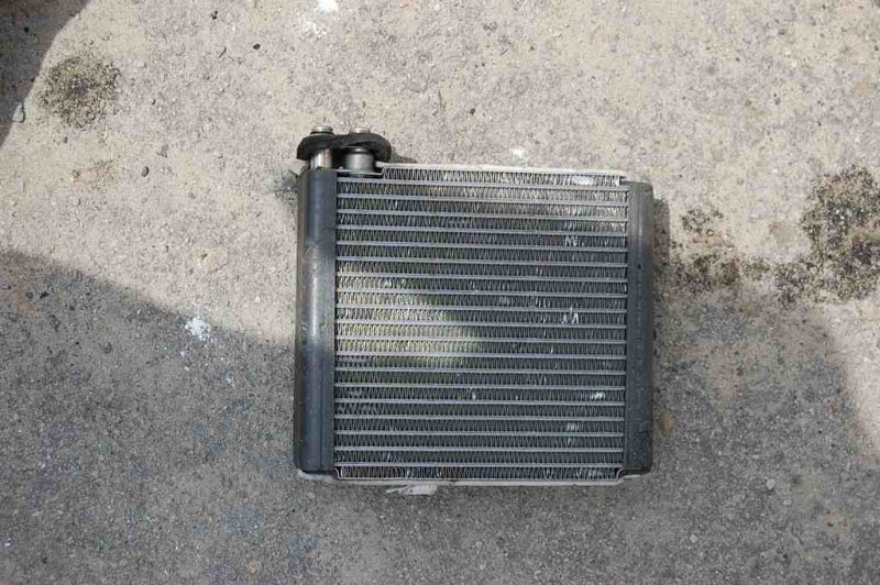 Запчасть испаритель кондиционера MAZDA 6 GG 02-07 Б/У Испаритель кондиционера MAZDA 6 GG 02-07 Б/У