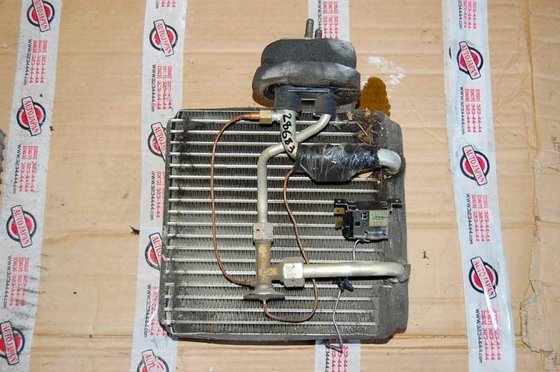 Испаритель кондиционера KIA SPORTAGE JA 93-04 0K01A-61J10 Б/У