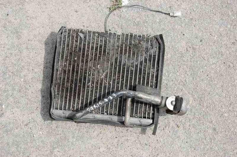 Испаритель кондиционера NISSAN MAXIMA A33 99-02 Б/У