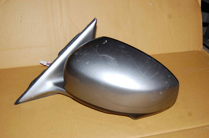 Зеркало левое M35/M45 04-10 Зеркало левое M35/M45 04-10