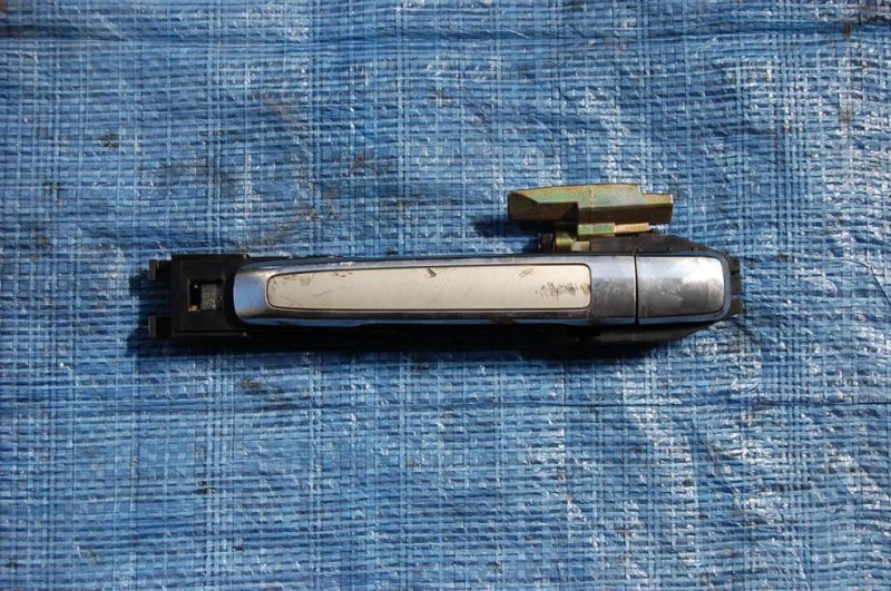 Запчасть ручка двери наружная задняя правая INFINITI M35/M45 04-10 82640-EG013 Б/У Ручка двери наружная задняя правая INFINITI M35/M45 04-10 82640-EG013 Б/У