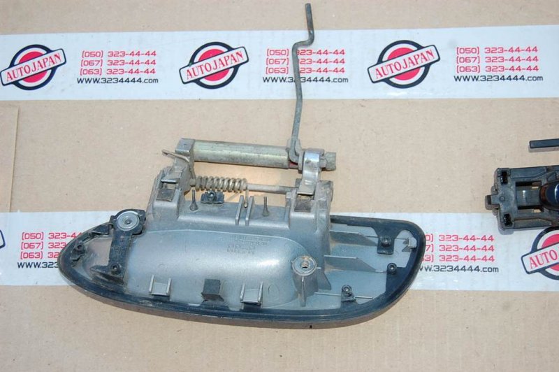 Ручка двери наружная задняя правая NISSAN MAXIMA A33 99-02 Б/У