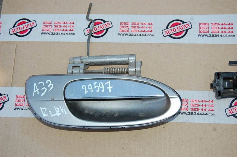 Ручка двери наружная задняя правая MAXIMA A33 99-02