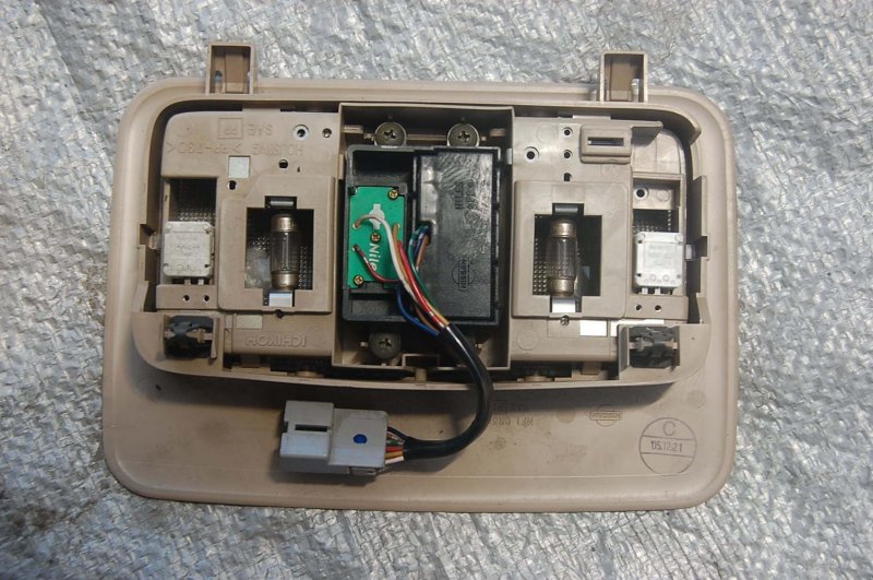 Плафон салона передний MURANO Z50 02-07