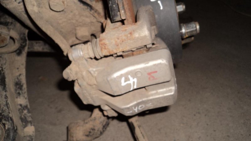 Суппорт тормозной задний левый TOYOTA CAMRY 40 06-11 47850-33210 Б/У