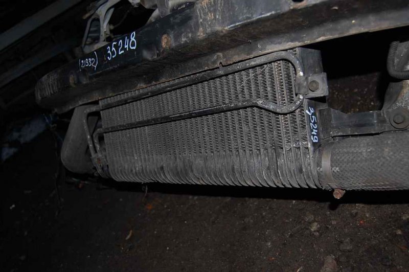 Радиатор интеркулера MITSUBISHI GALANT 97-03 Б/У