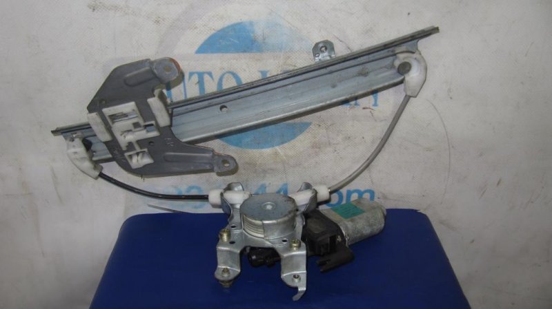 Стеклоподъемник задний правый NISSAN MURANO Z50 02-07 Стеклоподъемник задний правый NISSAN MURANO Z50 02-07