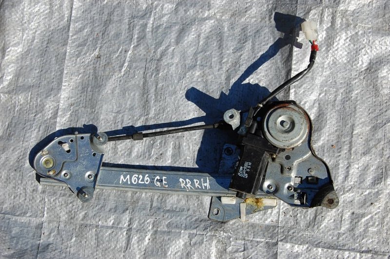 Стеклоподъемник задний правый 626 GE 91-97 Стеклоподъемник задний правый 626 GE 91-97