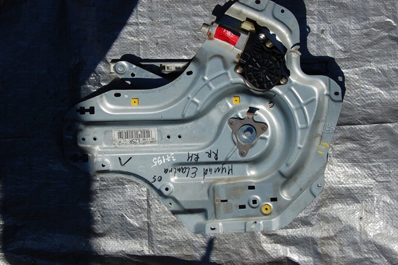 Стеклоподъемник задний правый HYUNDAI ELANTRA XD 00-06 Б/У