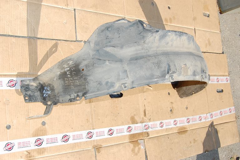 Подкрылок передний правый NISSAN BLUEBIRD 91-97 63840-0E700 Б/У