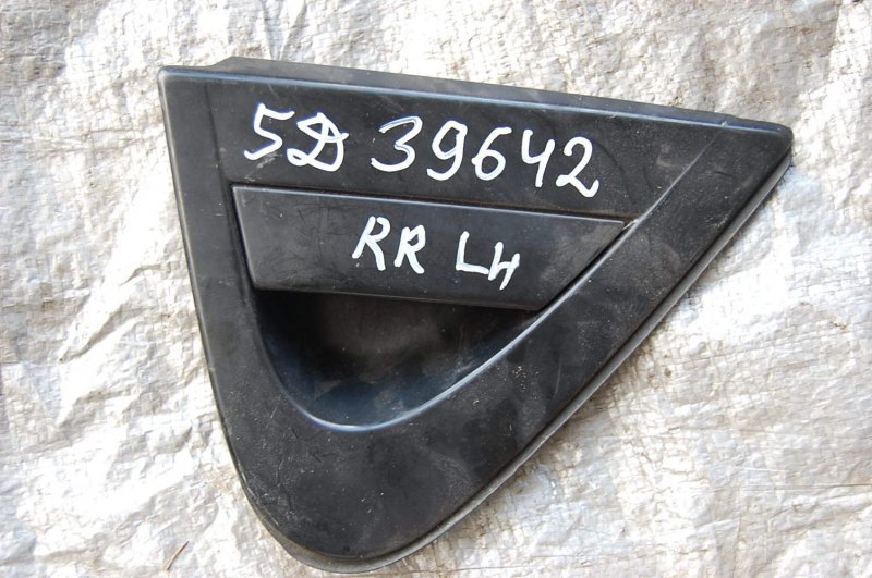 Ручка двери наружная задняя левая HONDA CIVIC 5D 06-11 72680-SMG-E02 Б/У