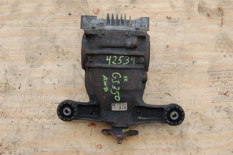Редуктор задний LEXUS GS350 GS300 05-11 41110-30A61 Б/У