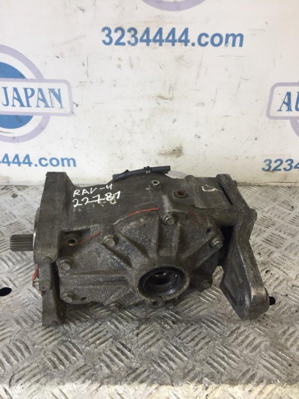 Редуктор задний TOYOTA RAV4 05-12 Б/У