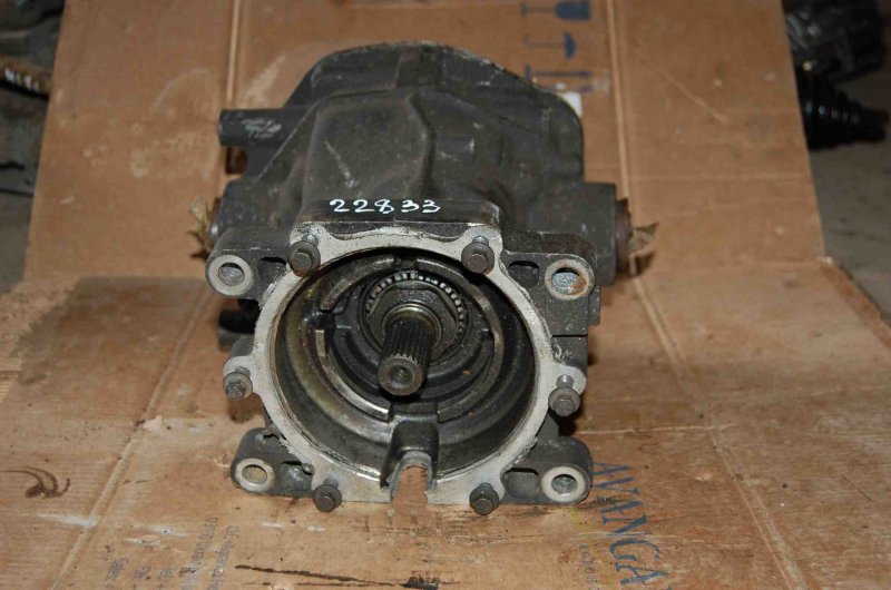 Редуктор задний TRIBUTE 00-07