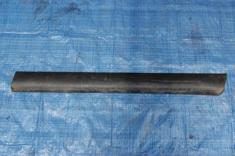 Запчасть накладка двери передняя правая LEXUS RX350/450 09-15 Б/У Накладка двери передняя правая LEXUS RX350/450 09-15 Б/У