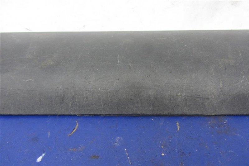 Накладка двери передняя левая RX350/450 09-15 Накладка двери передняя левая RX350/450 09-15