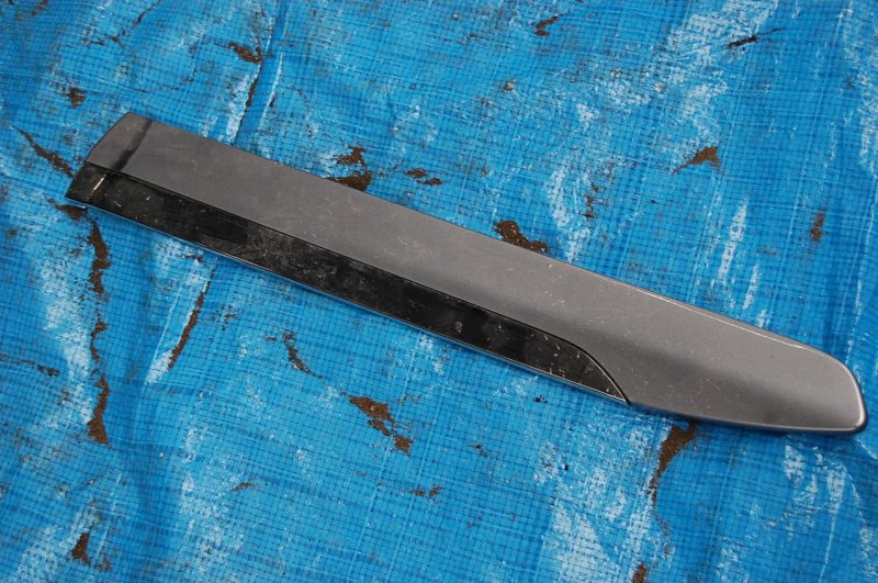 Молдинг двери задний правый LEXUS LX570 07-15 Б/У