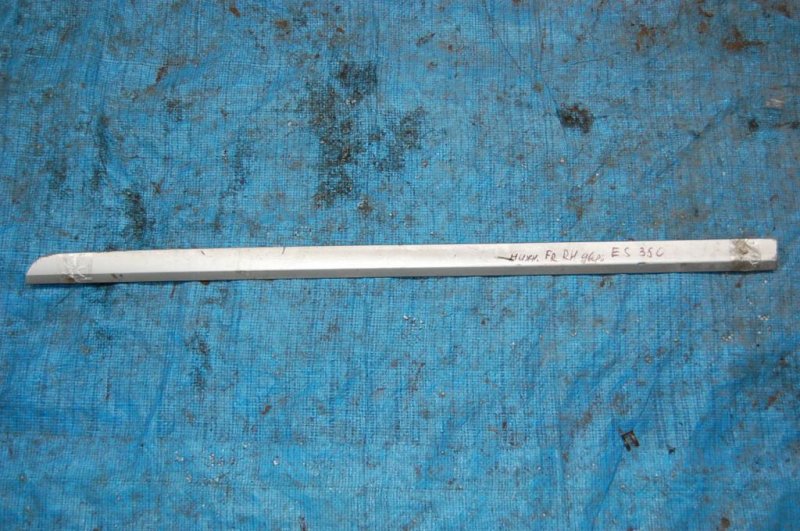 Накладка двери TOYOTA CAMRY 40 06-11 Б/У