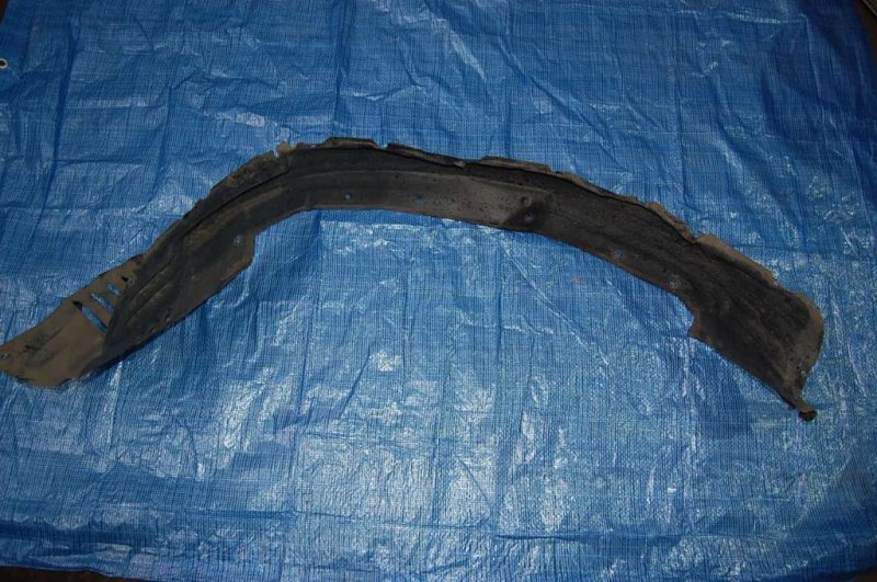 Подкрылок передний левый PAJERO 99-06