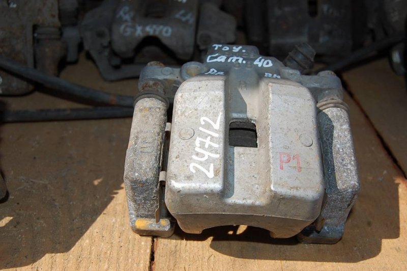 Суппорт тормозной задний правый TOYOTA CAMRY 40 06-11 47830-33210 Б/У