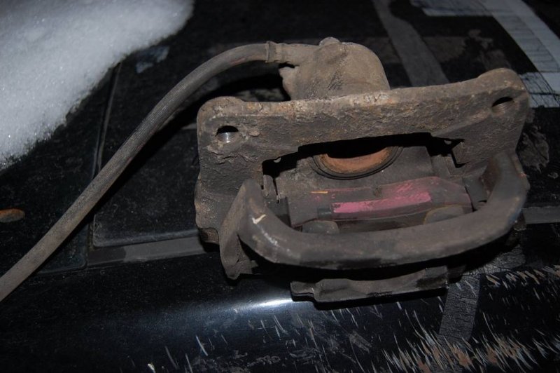 Суппорт тормозной задний правый LEXUS LX570 07-15 Суппорт тормозной задний правый LEXUS LX570 07-15