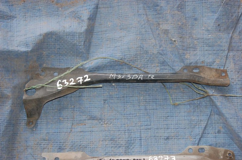 Кронштейн замка капота MAZDA 323 BA 94-97 BC1D-53-35Z Б/У