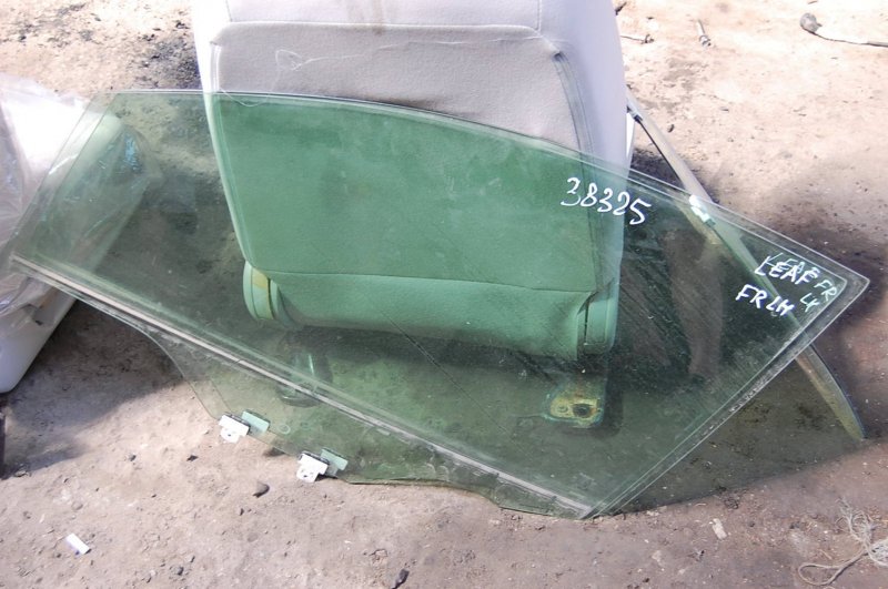 Стекло двери переднее левое NISSAN LEAF 10-17 80301-3NA5A Б/У