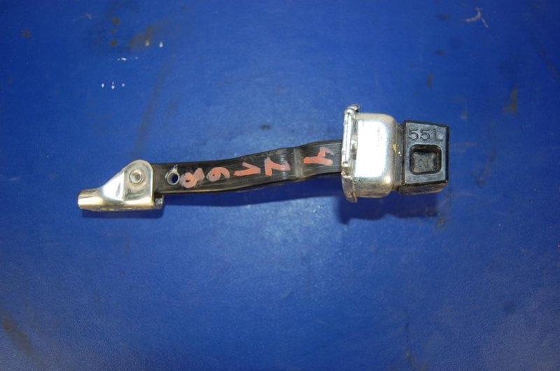 Ограничитель двери передний левый OUTLANDER XL 05-13