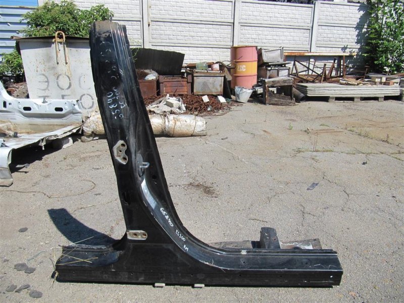 Стойка кузова средняя правая LEXUS ES350 06-12 61311-33070 Б/У