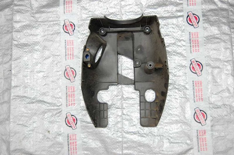 Кожух рулевой колонки MAZDA XEDOS 6 X6 (CA) 92-98 CA07-60-230B Б/У