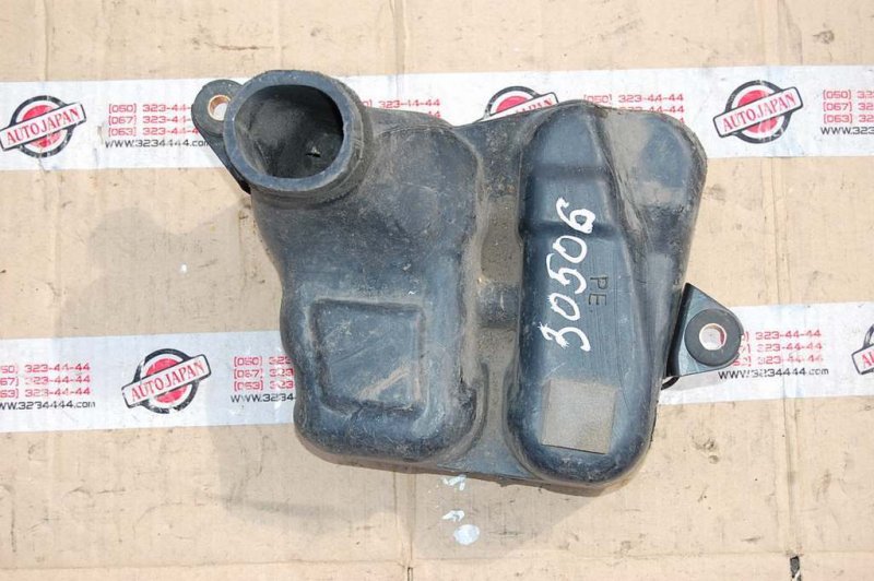 Резонатор воздушного фильтра TOYOTA CAMRY 10 92-96 Б/У