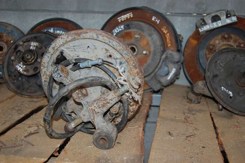 Ступица задняя правая SUBARU LEGACY 94-98 BG/BD Б/У