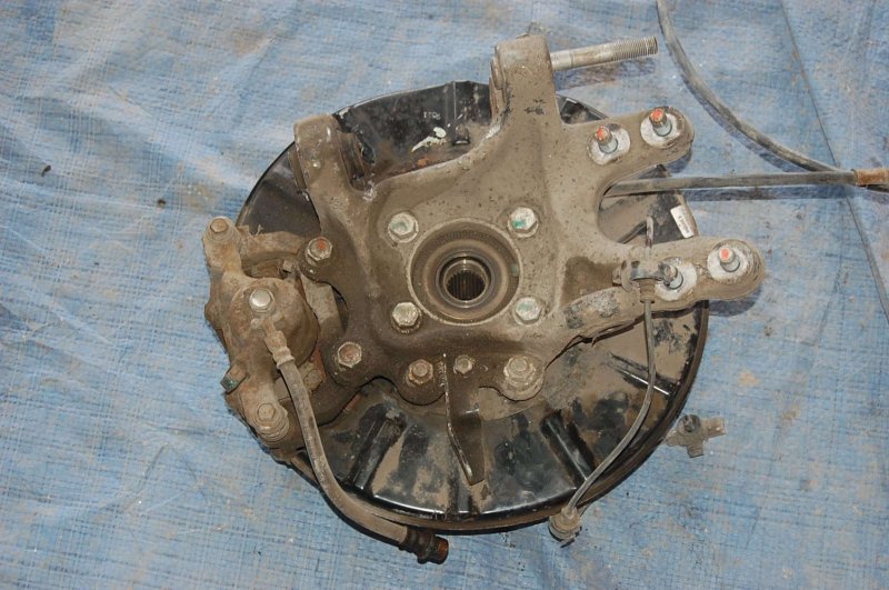 Ступица задняя правая MDX (YD2) 06-13 YD2 Ступица задняя правая MDX (YD2) 06-13 YD2