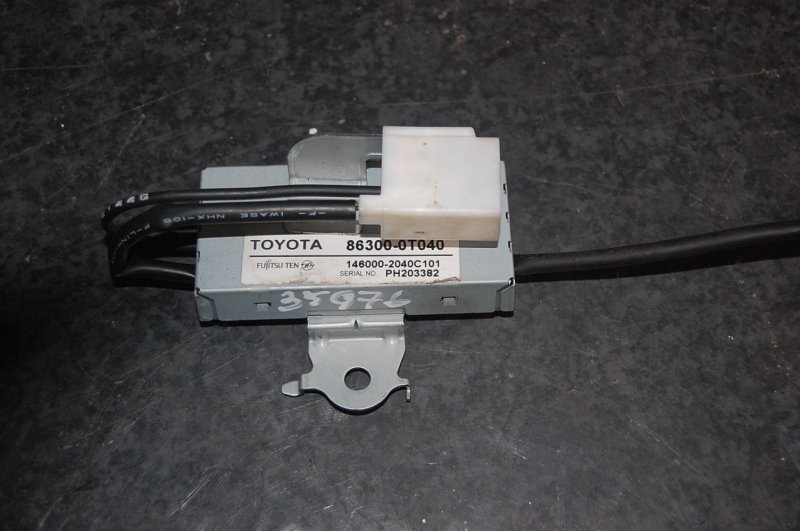 Антенна TOYOTA VENZA 09-16 86300-0T040 Б/У