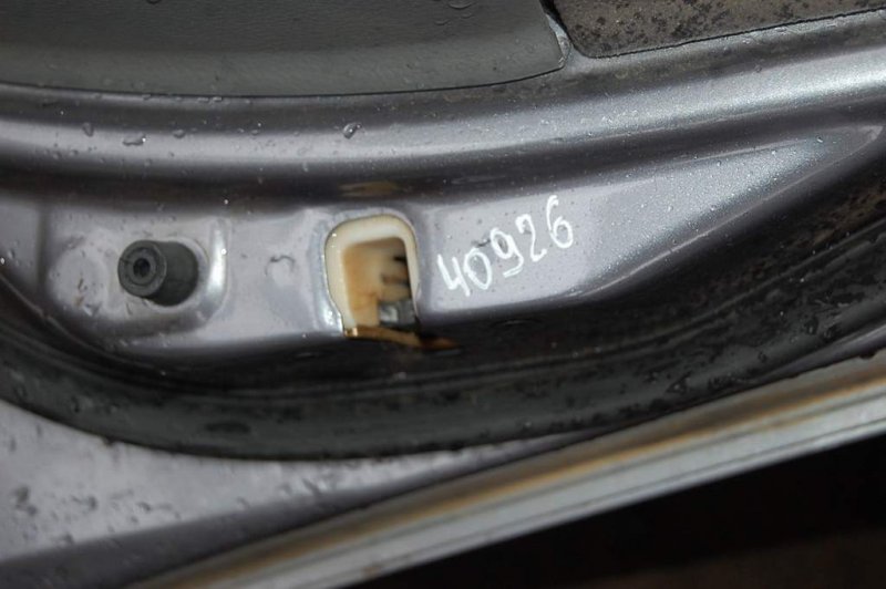 Дверь передняя правая 6 GG 02-07