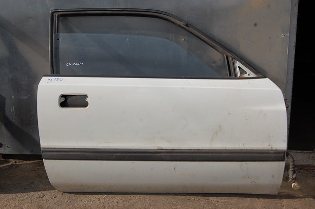 Запчасть дверь передняя правая MAZDA 626 GD 87-91 GJ83-58-020B Б/У Дверь передняя правая MAZDA 626 GD 87-91 GJ83-58-020B Б/У