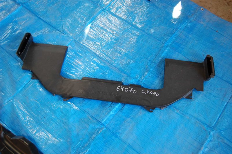 Воздухозаборник LX570 07-15