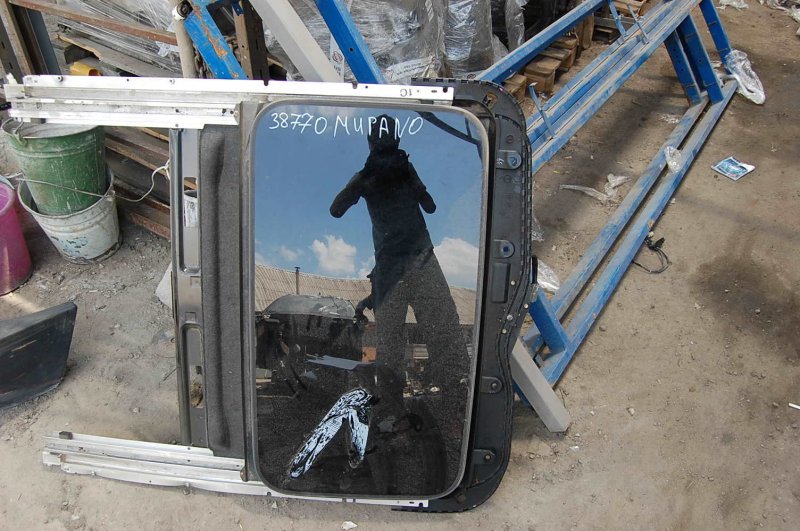 Люк NISSAN MURANO Z50 02-07 91205-CB31D Б/У